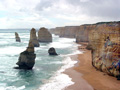 Eine der berühmtesten Küstenstraßen der Welt: Great Ocean Road im Süden Victorias