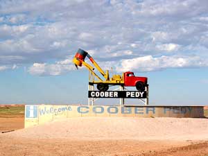 Ortseingangsschild von Coober Pedy