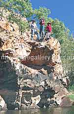 Am Old Police Station Waterhole im Davenport Range Nationalpark (Foto: NTTC / Barry Skipsey)