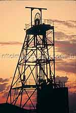 Sonnenuntergang an der alten Goldmine von Tennant Creek (Foto: NTTC/Barry Skipsey)