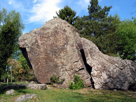 Felsbrocken Jaani-Tooma (Foto: Eichner-Ramm)