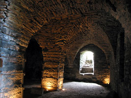 Überreste der Ordensfestung Maasilinn bei Orissaare (Foto: Eichner-Ramm)