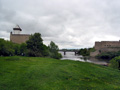 Burgen von Narva und Ivangorod am Grenzfluss zu Russland