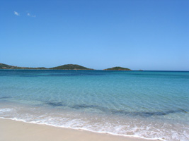 Kristallklares Wasser in der Palombaggia-Bucht (Foto: Eichner-Ramm)