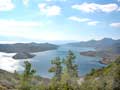 Küste der Elounda-Halbinsel mit Spinalonga und Lepra-Insel