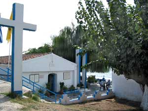 In der Kapelle Panagia Paneromeni bei Nea Sikoni sind Fresken aus dem 16. Jahrhundert zu sehen