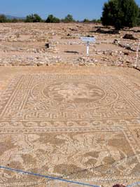 Bodenmosaiken schmückten die Wohnräume im antiken Olynthos