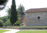 Kapelle im Hof des Frauenklosters Ormilia