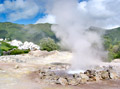 Schwefel-Schwaden in Furnas auf der Insel Sao Miguel