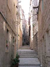 Schmal: Gasse in der Altstadt