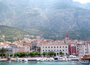 Blick auf die Altstadt von Makarska