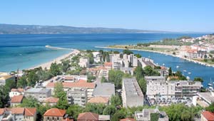 Mündung des Cetina bei Omiš Mündung des Cetina bei Omiš