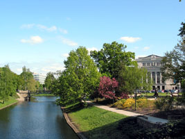 Nationaloper am Pilsetas-Kanal (Foto: Eichner-Ramm)