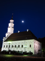 Rathaus Kaunas bei Nacht (Foto: Eichner-Ramm)