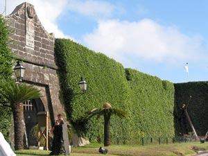 Eingangsportal des Forte de Santa Cruz (Foto: Eichner-Ramm)