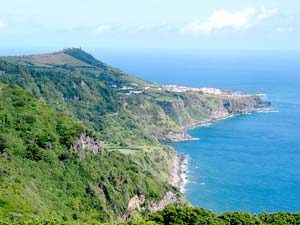 Blick auf die Küste nördlich von Caveira (Foto: Eichner-Ramm)