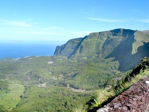 Wahnsinns-Aussicht: Miradouro Craveiro Lopes (Foto: Eichner-Ramm)