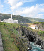 Porto do Boqueirão: Von 1944 bis 1981 war die Walfabrik in Betrieb (Foto: Eichner-Ramm)