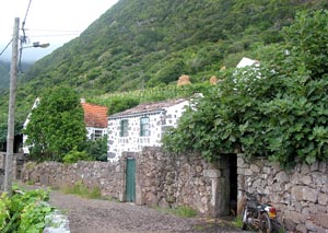 Fruchtbar und malerisch: Fajã São João (Foto: Eichner-Ramm)