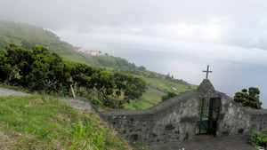 Friedhof mit Aussicht bei Lourais (Foto: Eichner-Ramm)