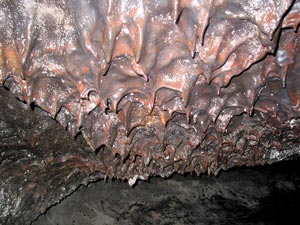 Stalagtiten in der Gruta das Torres (Foto: Eichner-Ramm)