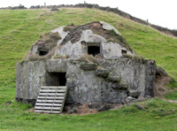 Seltsamer Unterstand an einem Sträßchen in der Serra do Cume (Foto: Eichner-Ramm)