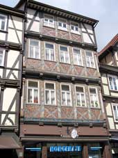 Haus im Marmor-Look