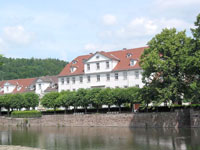 Am Hafenbecken: In einer ehemaligen Tabakwarenfabrik befindet sich das Deutsche Hugenotten-Museum
