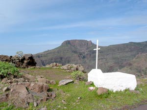 Grab nahe der Eremita de San Lorenzo mit Aussicht zum Berg La Fortaleza