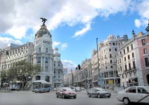 Das Edifico Metropolis bildet das Entree zur Gran Via