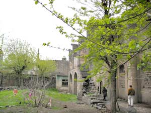 Auf dem Gelände der Georgs-Kirche