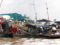 Die Märkte im Mekong-Delta finden auf dem Wasser statt