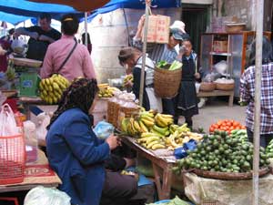 Wochentägliches Markttreiben in Sapa